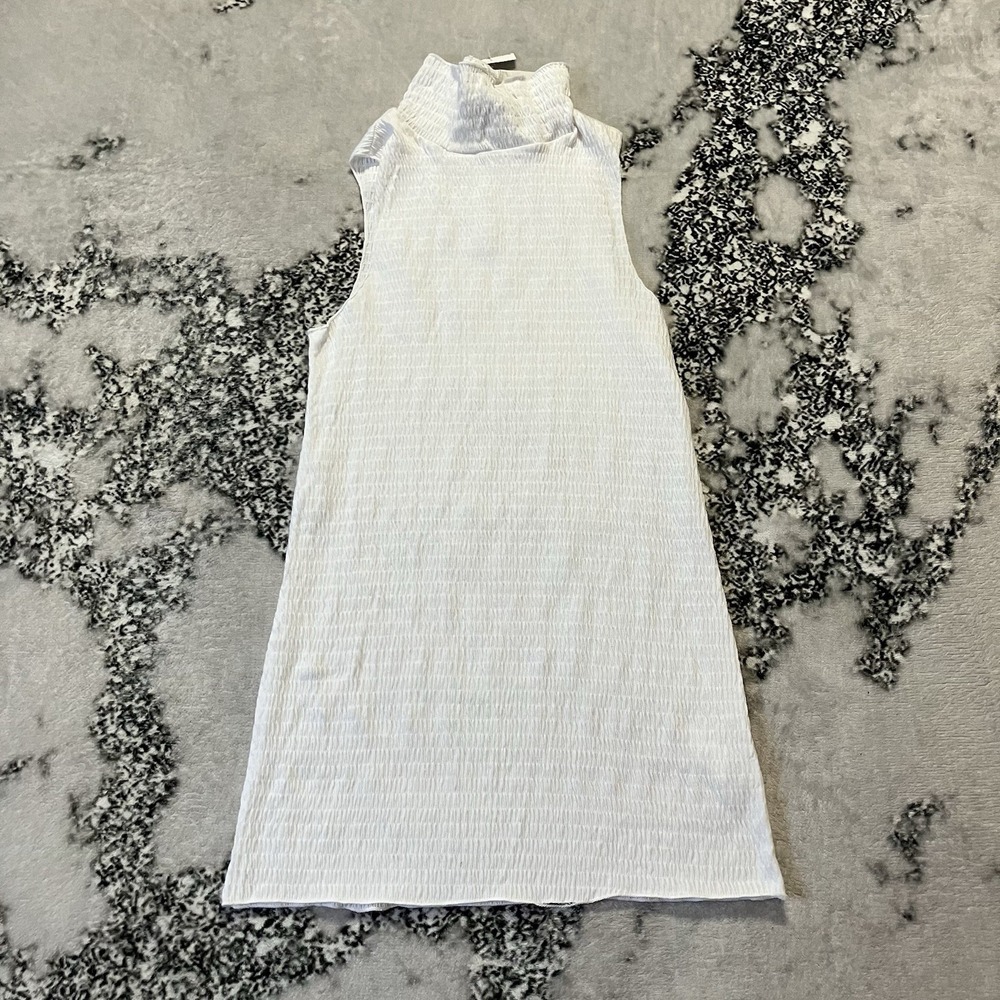 Who Wear What Tank Top Womens Size Small White Mock Neck Pullover Textured